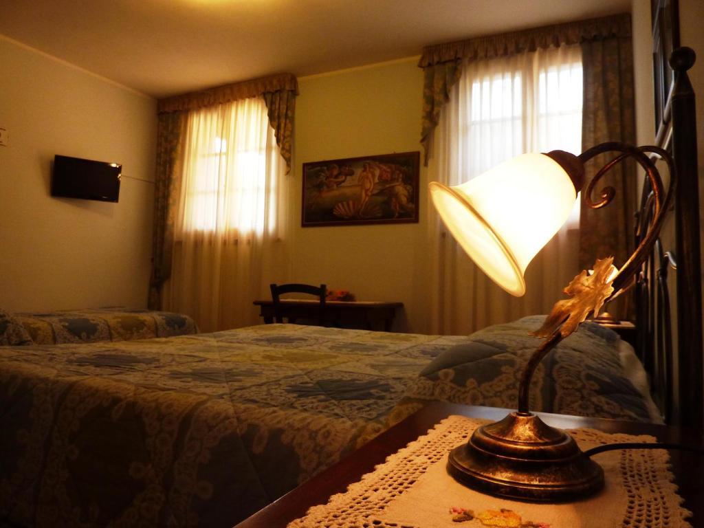 B&B Casale Virgili Siena Phòng bức ảnh